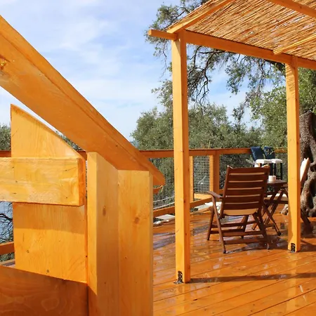 אתר קמפינג Nature Habitat Pentátion